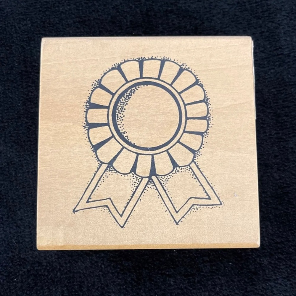 Rubber Stamps x 2 (Label & Prize Ribbon) - Picture 2 of 5